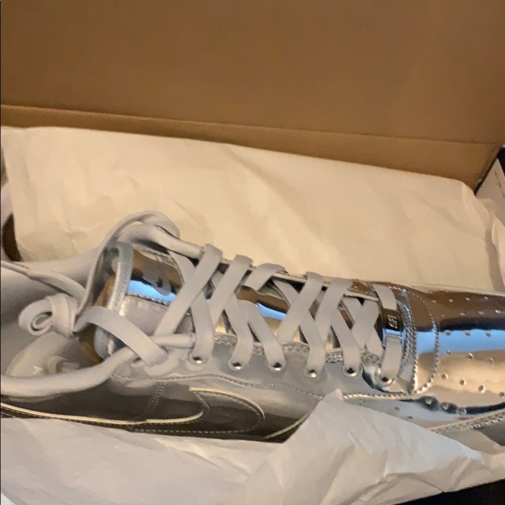 BNIB Chrome Metallic Air Force 1’s AF1’s - Picture 8 of 11